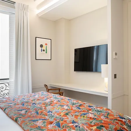 Pick A Flat's In Saint-germain, Bon Marche - Rue De Babylone Apartment Paris