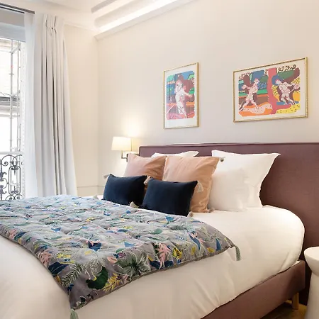 Pick A Flat's In Saint-germain, Bon Marche - Rue De Babylone Apartment Paris