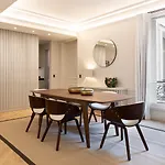 Pick A Flat\'s Apartment in Saint-Germain, Bon Marché - Rue de Babylone